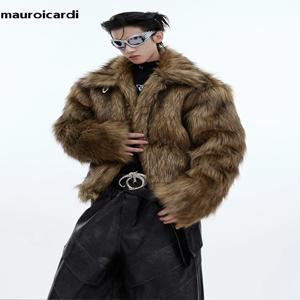 Mauroicardi 겨울 짧은 두꺼운 따뜻한 갈색 털이 부드러운 가짜 모피 코트 남성 턴 다운 칼라 긴 소매 털이 재킷 2024
