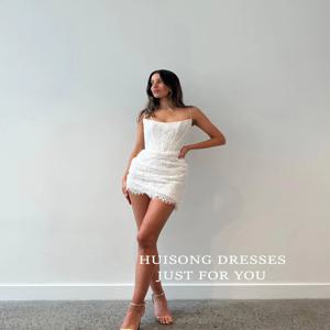 HUISONG 맞춤형 짧은 웨딩 드레스 레이스 아플리케 민소매 스파게티 스트랩 비치 미니 신부 가운 웨딩 파티 드레스