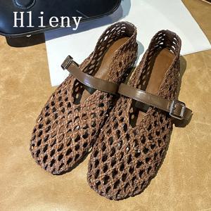 Hlieny 여름 메쉬 플랫 여성 패션 라운드 토 버클 스트랩 로퍼 여성 캐주얼 메리 제인 슈즈 뮬 샌들