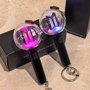 BT21 펜던트 미니 서포트 스틱 펜던트 키체인 야광 백팩 펜던트 라인프렌즈