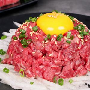 국내산 마장동 1등급 소고기 육회 250g + 소스포함