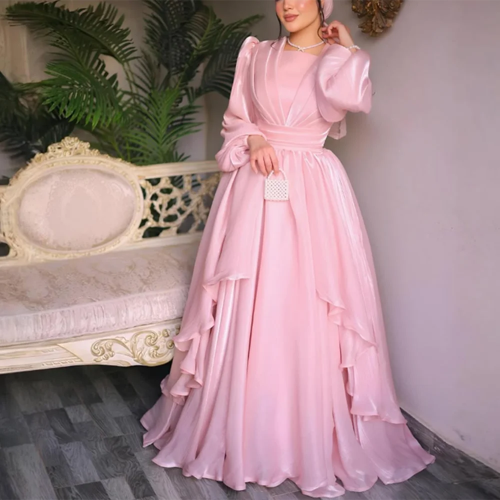 맞춤형 핑크 이브닝 드레스 스퀘어 칼라 풀 슬리브 티어드 프릴 Organza a 라인 댄스 파티 드레스 Simple Long Dubai Dress