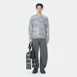 (신세계강남점)커스텀멜로우 역시즌 Grey Stain Printed Round Neck Sweater (CWWAW25803GYX)