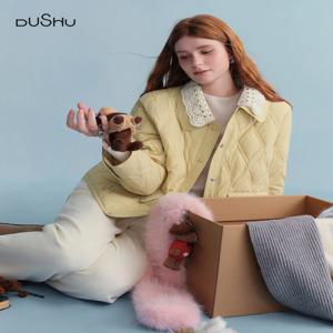 DUSHU 플러스 사이즈 여성용 크림 퀼팅 다운 코트 크로셰 레이스 칼라 겨울 2025 패션 따뜻한 숏 패딩 자켓 아우터웨어