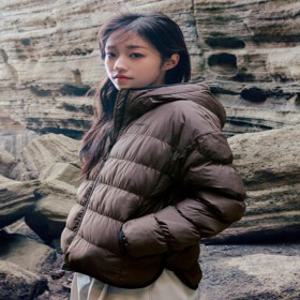 스타필드 수원 알래스카 여성 초경량 후드 패딩 PAG2JP2321 BR