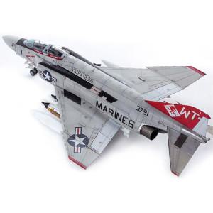 무[과학] 1/72 미해병대 F-4J VMFA-232 레드데블스 12556