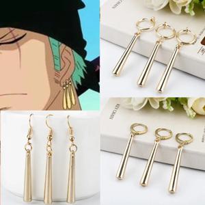 Anime Roronoa Zoro 코스프레 귀걸이 Sauron 귀 클립 여성을위한 황금 펜던트 후크 귀걸이 남성 쥬얼리 3 개/대