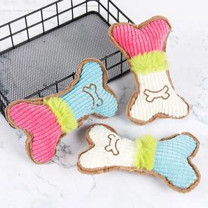 1PC 애완 동물 소리 연삭 치아 물린 방지 고양이 개 플러시 장난감 용품 옥수수 커널 뼈