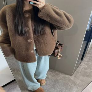 여성용 외투 한국 스타일 루즈핏 여자 코트 퍼 코트 모피 코트 여성용 루즈핏 외투 코트 모피 코트 퍼 코트 외투