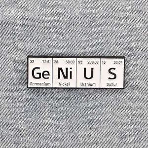 BTZ082 지니어스 GeNiUS 화학 뱃지 과학 브로치