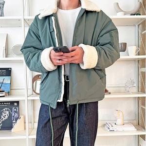 남자 오버핏 크롭 무스탕 항공 웨스턴 숏 패딩 점퍼 2컬러