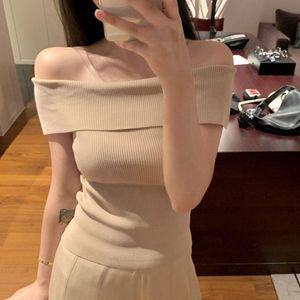 여자 여름 니트웨어 오프숄더 슬림핏 세로골지 티셔츠크롭 망사그물 스퀘어넥 니트탑 루즈 보트 펀칭 카라