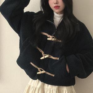 여자 겨울 10대 20대 떡볶이 단추 뽀글 숏 자켓