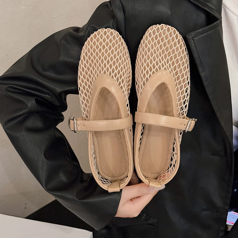 여름에는 둥근 발가락, 직선 버클, 캐주얼하고 편안한 여성 플랫, 컷아웃 메리 제인 싱글 슈즈, 망사 슈즈를 신으세요