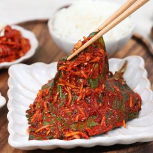 셰프애찬 마늘밤깻잎김치300g/팩