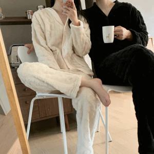 커플 몽글 꽈배기 v넥 가디건 극세사 수면 잠옷 세트 2color