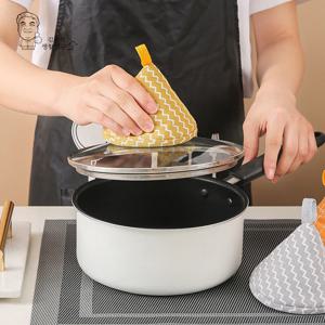1+1 북유럽 삼각 냄비손잡이 내열글러브 오븐 단열장갑