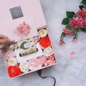 가정의달 반전 용돈박스 카네이션 플라워 돈티슈 어버이날 환갑 생신 부모님 선물 비누꽃
