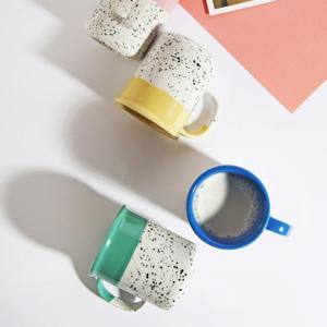 머그잔 귀여운머그컵 이쁜컵 카페잔 특이한 감성 커플 아이템 선물 - 점박이 머그 330ml