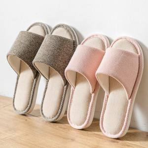 실내용 슬리퍼 층간소음 무소음 푹신한 룸슈즈 퀄트 거실화 실내 쿠션 산후조리원 린넨 면