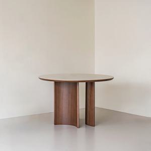 퓨로 보에 원형 세라믹식탁 월넛 다리 W1200 포세린 테이블 6인용