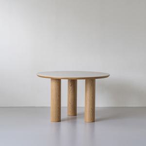 퓨로 르보 원형 세라믹식탁 오크 다리 W1200 포세린 테이블 6인용