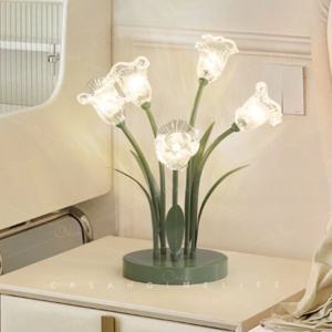 [해외] 크리스탈 튤립 무드등 아크릴 플라워 조명 네추럴 감성 인테리어