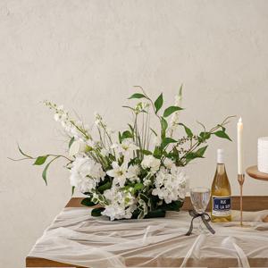 내추럴무드 화이트 백합 수국 조화 센터피스 롱앤로우 웨딩 스튜디오 돌 파티 촬영소품