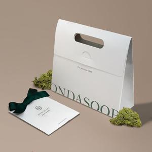 [10%쿠폰]선물세트 옷장 차량용 방향제 탈취제 냄새제거 무화과향 우드 사쉐 샤쉐
