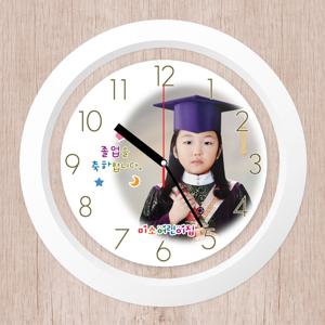포토 벽시계 중형(화이트) 어린이집 유치원 졸업 생일 선물 액자 답례품