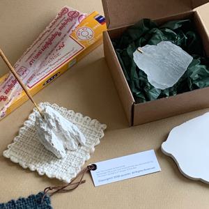 iceberg incense holder