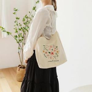 [라일리] Rly 가방 아이보리 숄더백 가든 플라워 캔버스 에코백