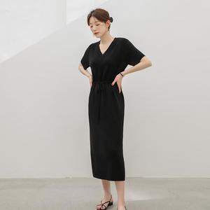 리안브이넥니트원피스