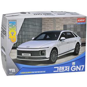 아카데미과학 그랜저 GN7 15620 프라모델 자동차
