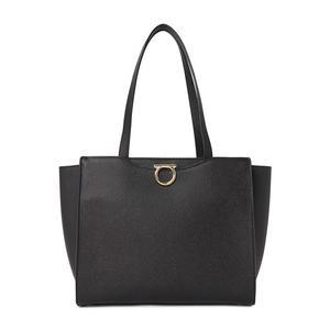 페라가모 라운디드 간치니 숄더백 213935