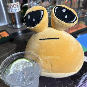 무드바이브 슬픈눈 달팽이 포우 POU 봉제 인형 키우기 나캠든 동물 애착 바디필로우