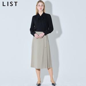 [리스트][리스트(LIST)] 사이드 플리츠 랩 스커트 (택가격 168000원)