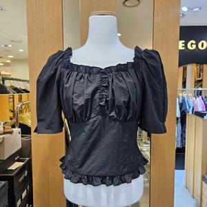 [에고이스트]스퀘어넥러플볼륨블라우스/ER2OBL53