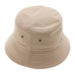 [롯데백화점]버버리 엠브로이더리 로고 코튼 개버딘 버킷햇 8065036 MH MODERN RWINWEAR BKT A1366