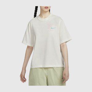 [나이키] 스포츠웨어 여성 박시 티셔츠 HM4581-133