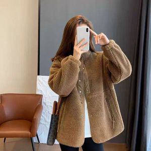 여성 추천각 모피 코트 겨울 빅사이즈 차이나카라 램스울 오버핏 배색 도톰 OOTD4