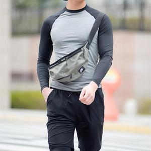 남자 해변 수영 운동복 흡한속건 래쉬가드 긴팔티+반바지2종세트 빠른건조 쫀쫀한