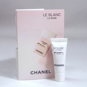 샤넬 르 블랑 라 베이스 (코렉팅 브라이트닝 메이크업 베이스) 로제 2.5ml