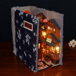 DIY 나무 일본 상점 책 구석 선반 삽입 키트 가구 포함 미니어처 인형의 집 벚꽃 북엔드 장난감 선물
