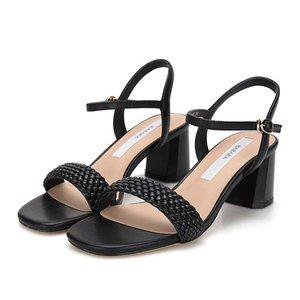 갤러리아 바바라 라탄스트랩 베이직 샌들 BBH465BK