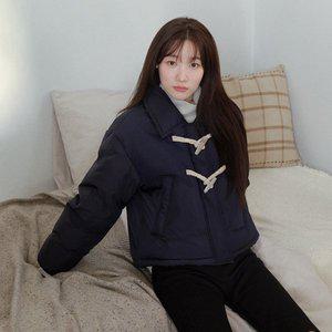 [온앤온](광주신세계)[정채연 착용]토글 단추 크롭 구스 다운 점퍼 NEP4XMA07