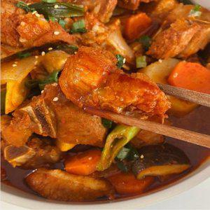 [일품나라]매운돼지갈비찜 500g 2팩(일반 아이스박스 포장)