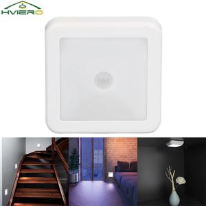 LED 야간 조명 모션 제어 스마트 전구 인체 센서 배터리 작동 홈 침대 옆 침실 복도 통로 벽 램프