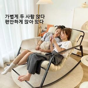 쿠션 소파가 있는 더블 의자 Chaise 홈 발코니 흔들의자 겨울과 여름에 사용 가능 대형 편안한 라운지 의자