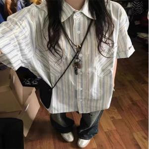 루즈핏 폴로 칼라 블라우스 여성 여자 스트라이프 줄무늬 폴로 칼라 칼라 스트라이프 루즈핏 여름 여자 빈티지 여성 여자 블라우스 상의 블라우스